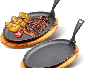 2 Sets Cast Iron Skillet Set 10.63'' x 6.89'' Fajita Plate Sizzling Pan with Wooden Base Anti Scald Protection Removable Handle for Restaurant Kitchen Cooking Accessory BBQ Party